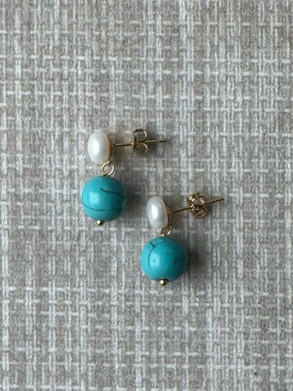 NWOT Tuckernuck Turquoise and Pearl Earrings - Picture 3 of 5